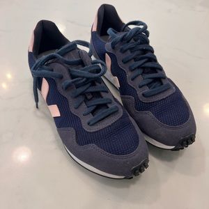 Veja Sneakers
